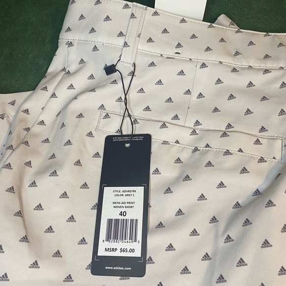 NWT ADIDAS White Golf Shorts- size 40 ⛳️ - Picture 5 of 6